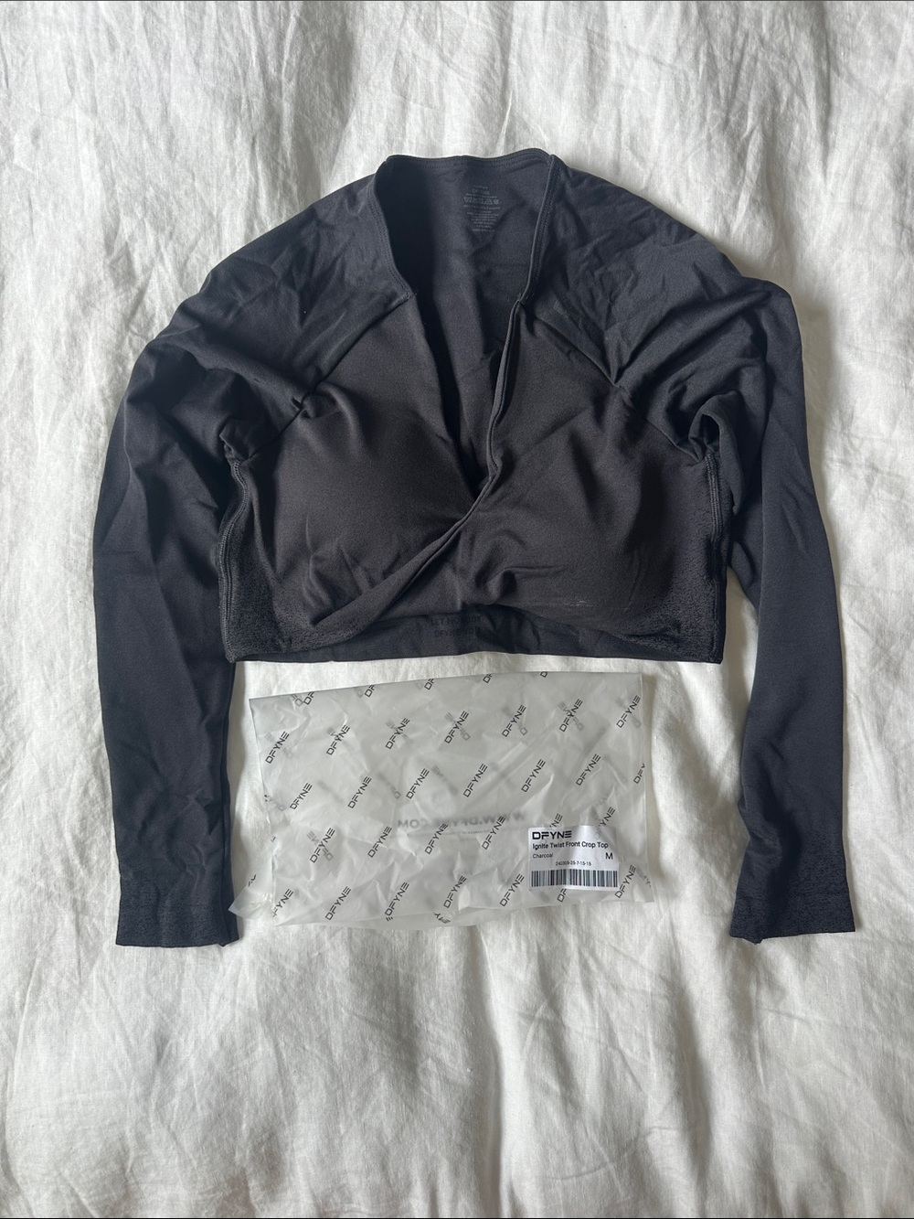 Dfyne Ignite Twist Front Crop Top